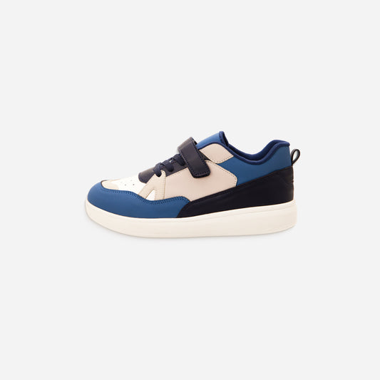 kix 1016 Sneakers