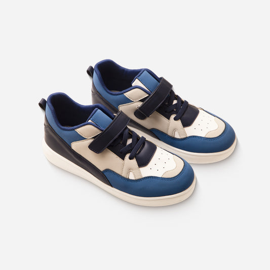 kix 1016 Sneakers